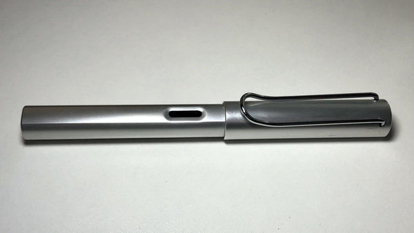 How To Put A Cartridge In A LAMY Fountain Pen