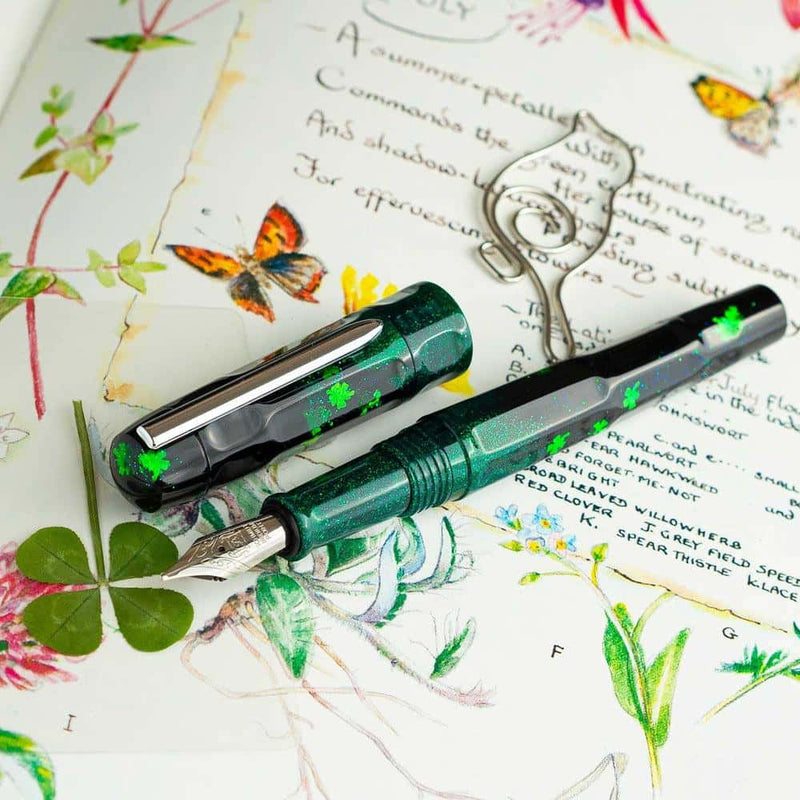 BENU Fountain Pen Talisman Four-Leaf Clover - Main Image