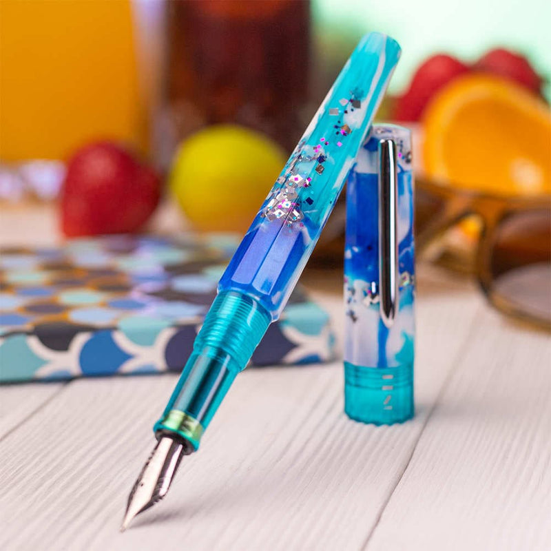 BENU Euphoria Sundae by the Pool by Erick Gama Fountain Pen - Nib Exposed