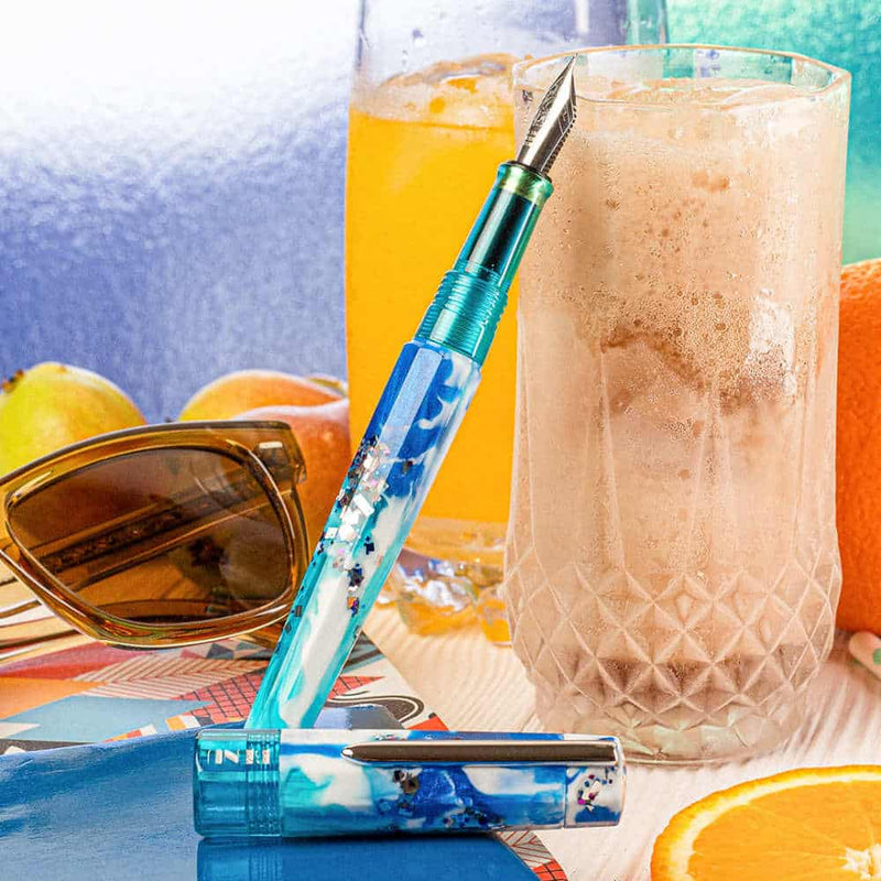 Pool Pen BENU Euphoria Sundae by the Pool by Erick Gama Fountain Pen | EndlessPens