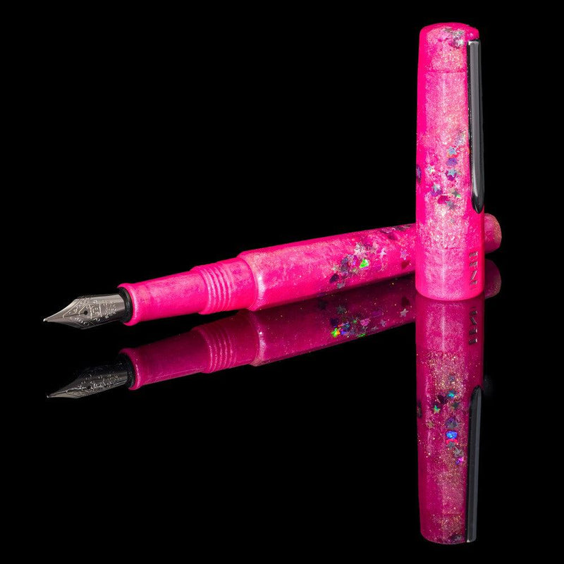 BENU × @jane_euphoria Bubblegum Rizz Fountain Pen