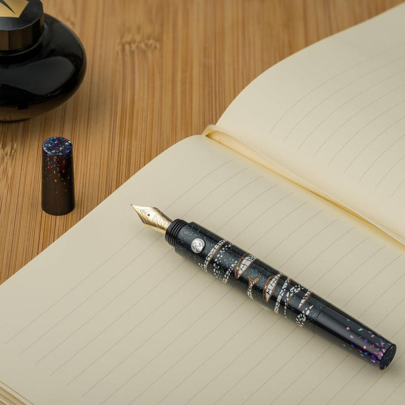 CYPRESS Fountain Pen - Eggshells Raden - Contented