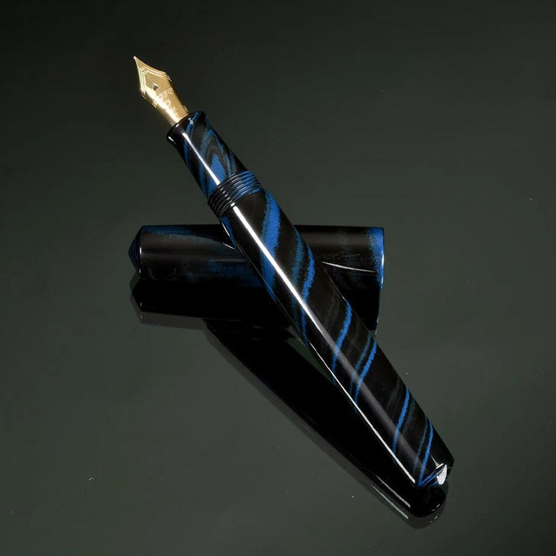 CYPRESS The top of Mount Fuji E123-E133 Fountain Pen (3776 Nib) in E132 - Black and Blue Variant | EndlessPens