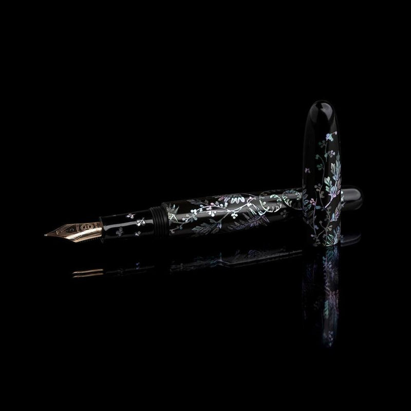 CYPRESS × @micahfinds Victorian Flora: The Humble Fern (14K Gold) Fountain Pen on Black Background | EndlessPens