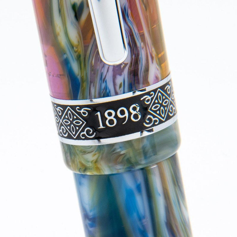 Conklin 1898 Misto Resin Green Fountain Pen (14K Gold) - Pen Cap Markings Close Up View | EndlessPens