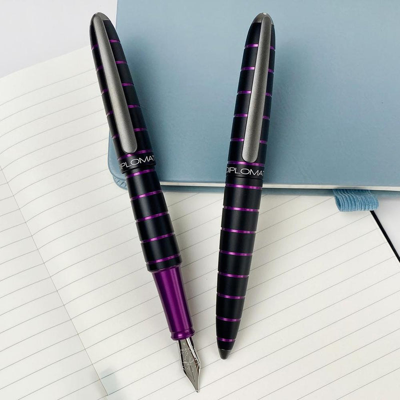 Diplomat Fountain Pen - Elox Ring Black Purple