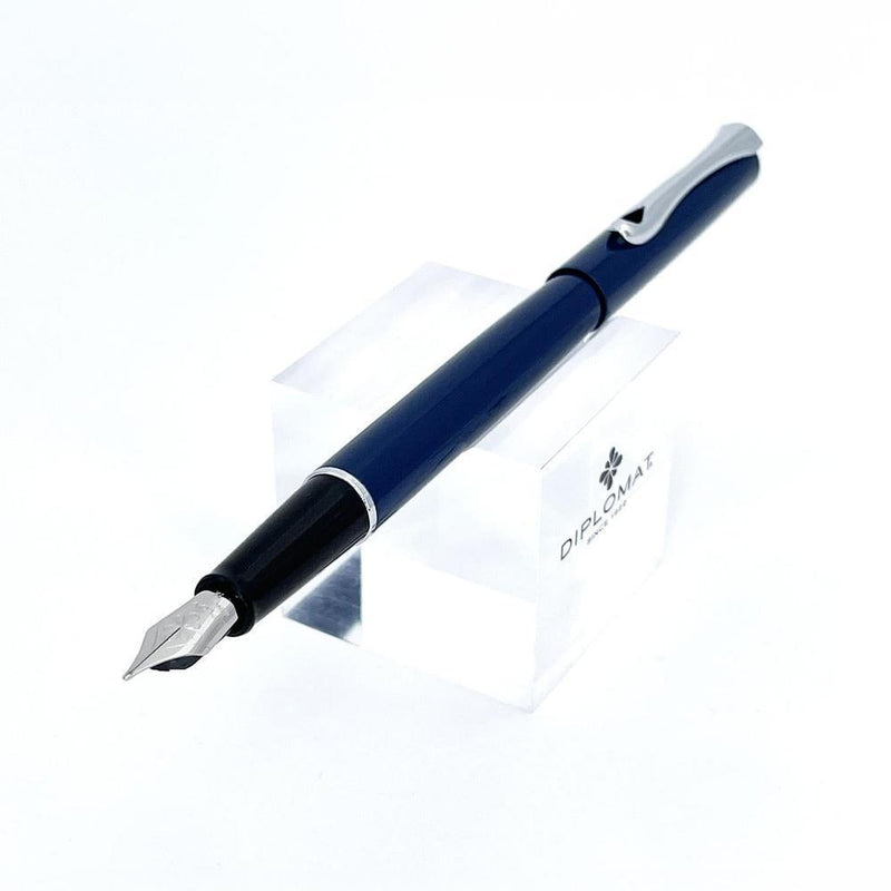 Diplomat Fountain Pen - Traveller Navy Blue