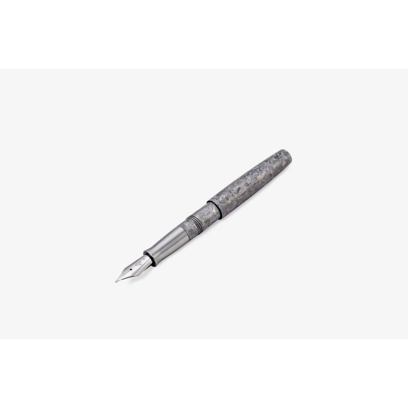 Gravitas Fountain Pen Gravitas - Dinkey Crystallized Titanium