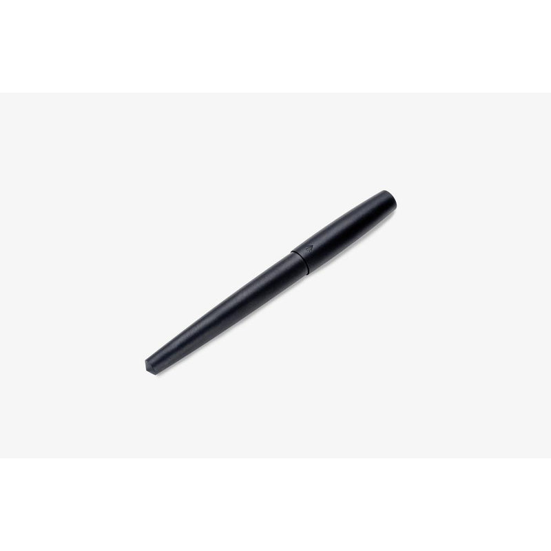 Gravitas Fountain Pen Gravitas - Entry | Black