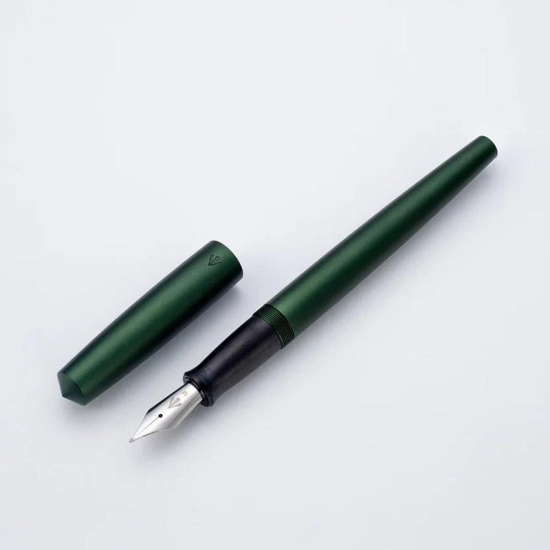 Gravitas Fountain Pen - Entry - Dark Green