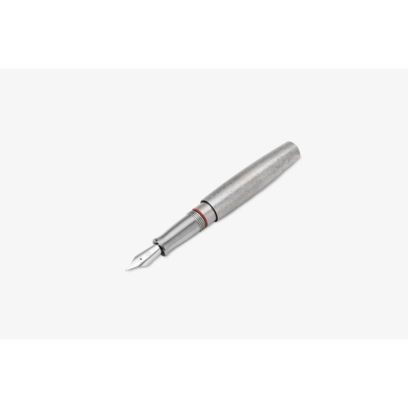 Gravitas Fountain Pen Gravitas - Pocket Crystalized Titanium