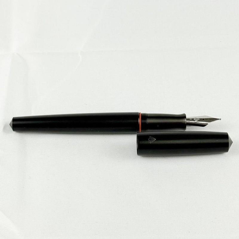 Gravitas Fountain Pen - Sentry - Aluminium Black
