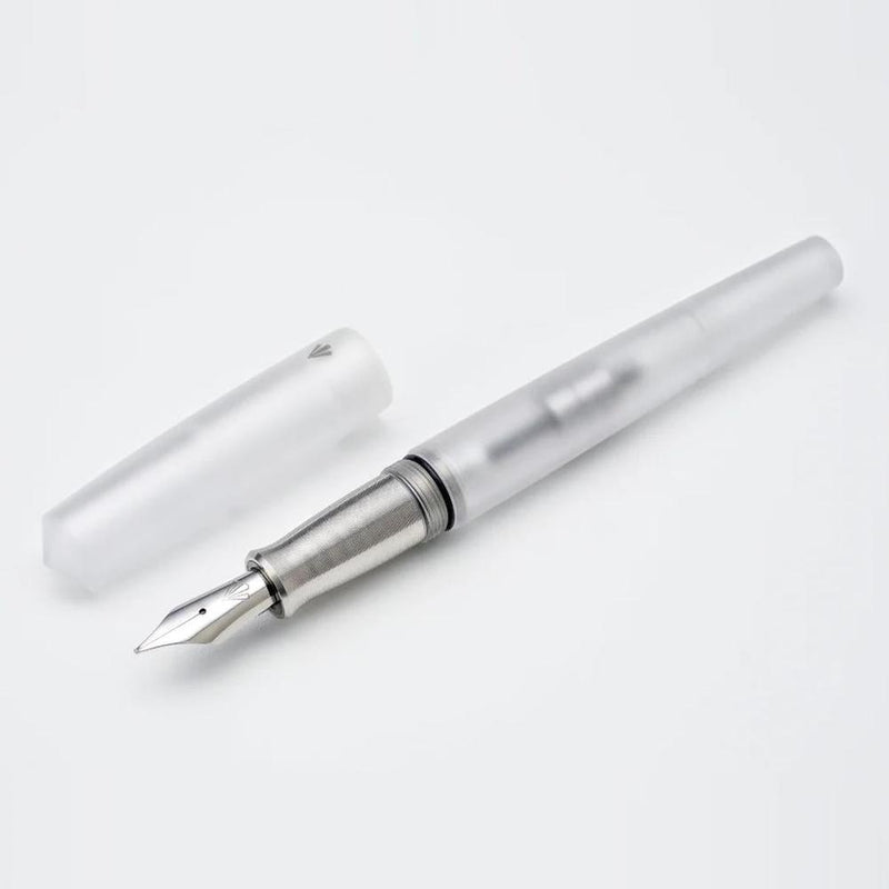 Gravitas Fountain Pen - Sentry - Polycarbonate