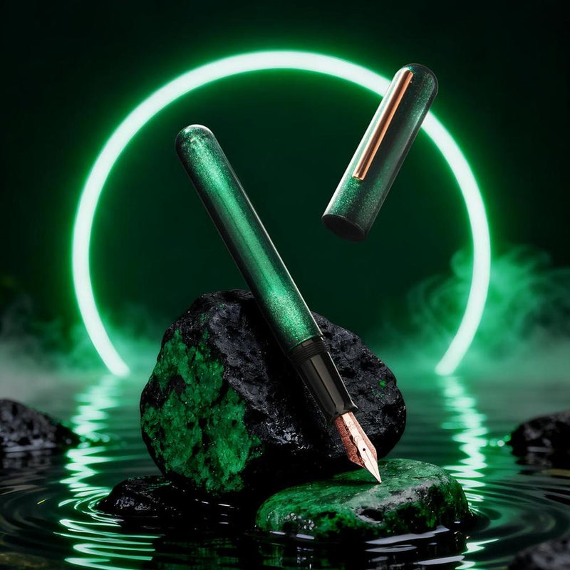 IKKAKU Fountain Pen - Moon Trilogy - Green Moon - Limited Edition (2025)