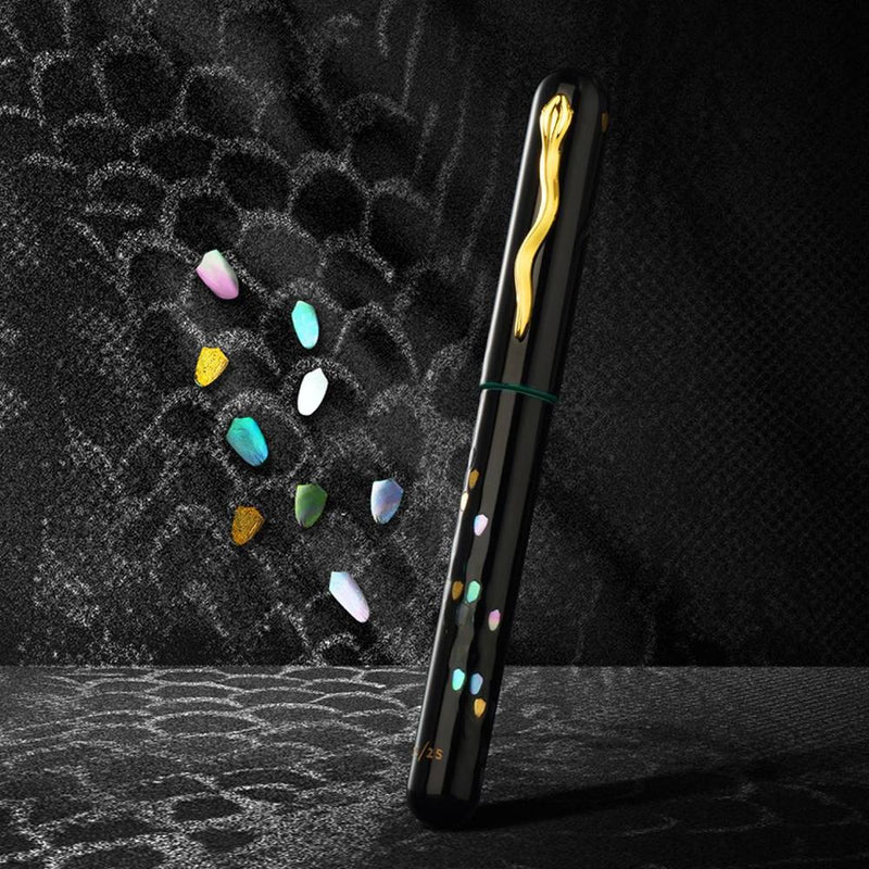 IKKAKU Fountain Pen - Year of the Snake Urushi
