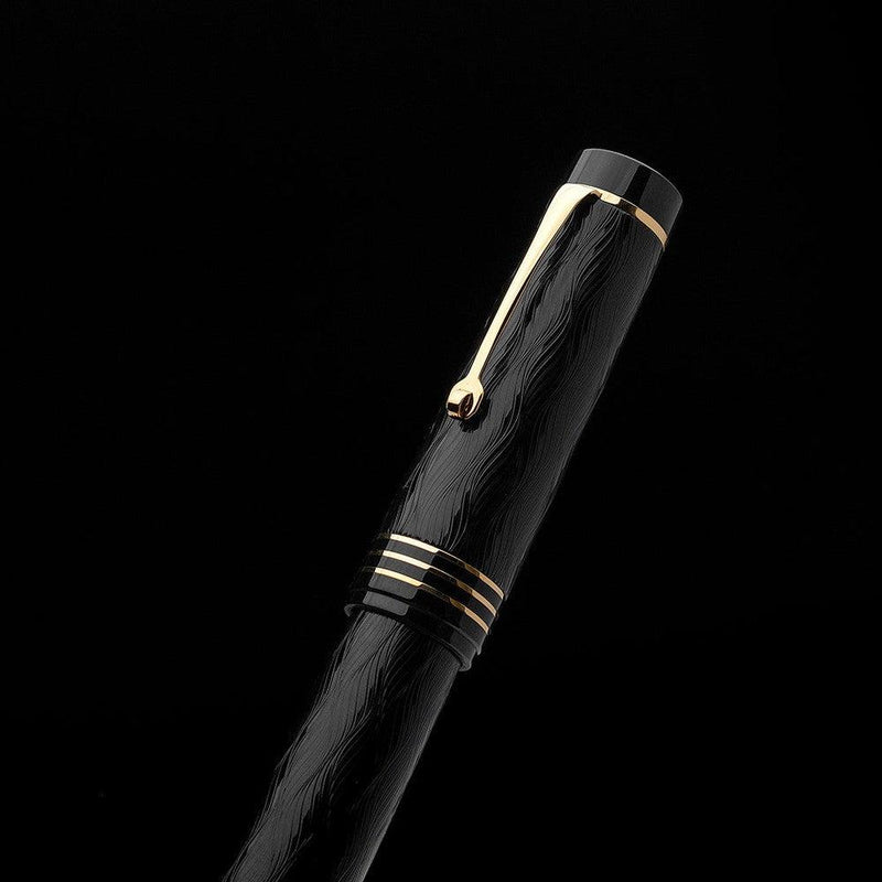 Leonardo AUDACE Guillochè Black (6mm Nib) Fountain Pen - Gold - Trim