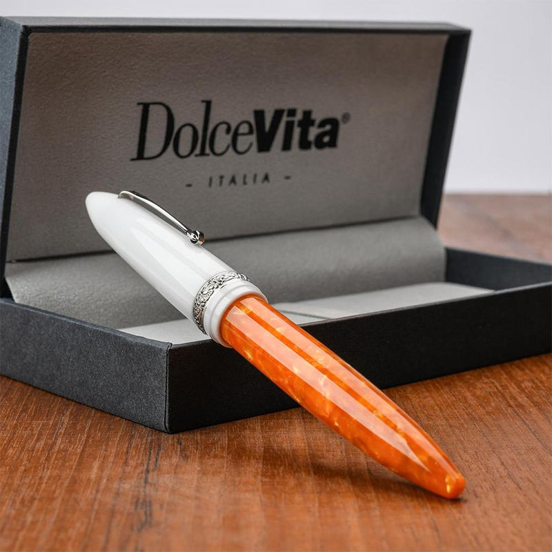Leonardo Fountain Pen - DolceVita Furore - White Orange (Terra degli Aranci)
