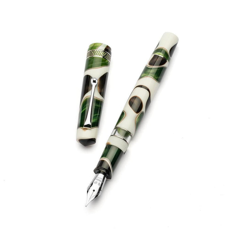 Leonardo Fountain Pen - Momento Magico - Foglia (14K Gold)