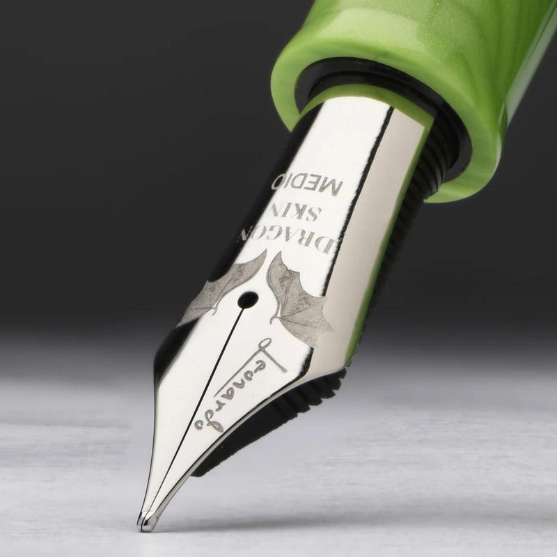 Leonardo Fountain Pen - Momento Zero Grande 2.0 - Dragon Skin Green (8mm, Stainless Steel) - Special Edition (2025)