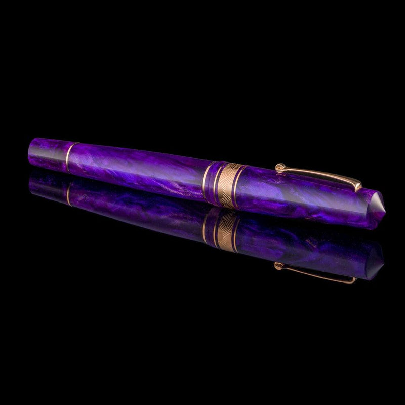 Leonardo Momento Zero Grande Fioritura Viola Fountain Pen - Horizontal Angled View on Black Background