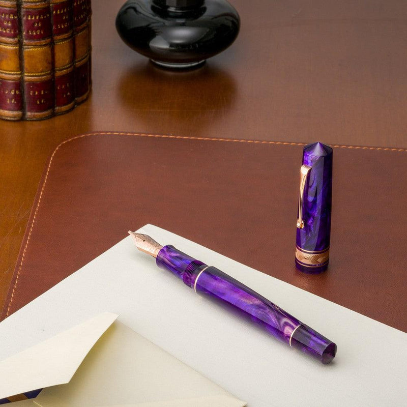 Leonardo × @nibsandflourishes Momento Zero Grande Fioritura Viola Fountain Pen