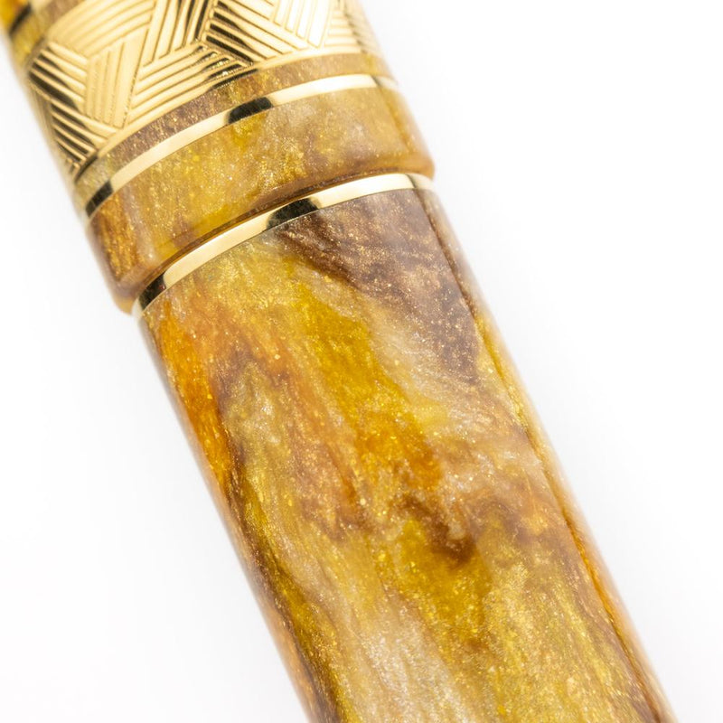 Leonardo × @twenty_sides Momento Zero Midas Fountain Pen - Pen Body Close Up View on White Background | EndlessPens