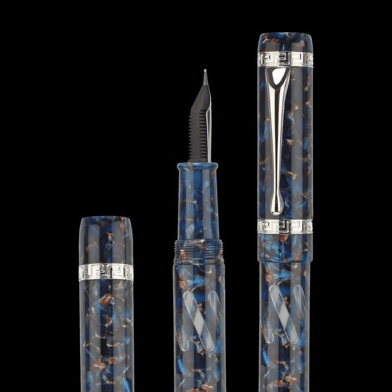 Magna Carta Magneye Fountain Pen - Sapphire with Nib Exposed | EndlessPens