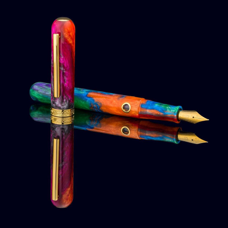 Nahvalur (Narwhal) Fountain Pen - Macaw - Endless Exclusive (2023)