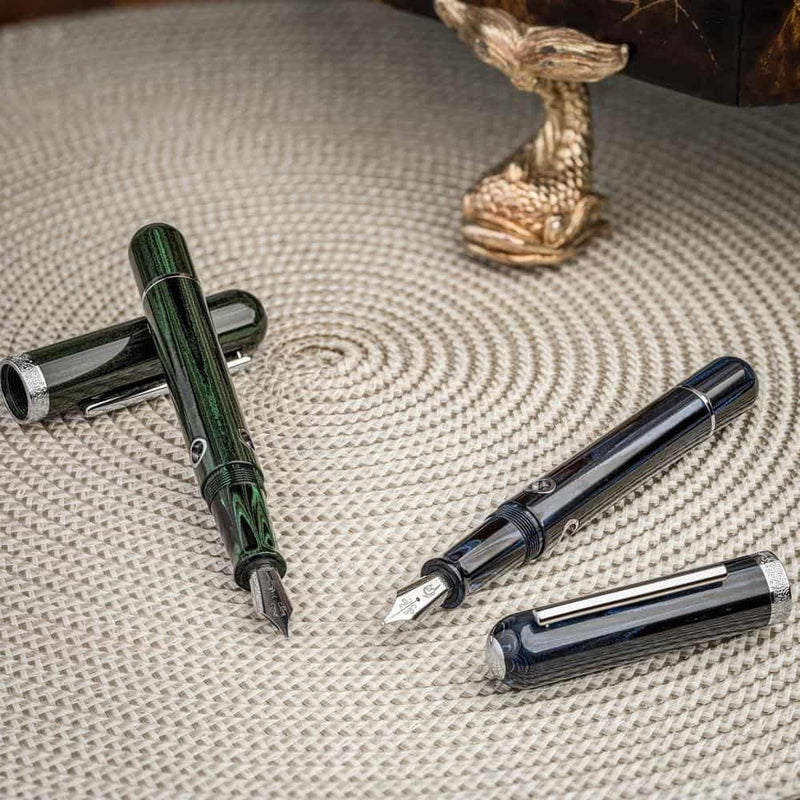 Nahvalur (Narwhal) Fountain Pen - Nautilus - Chelonia Green