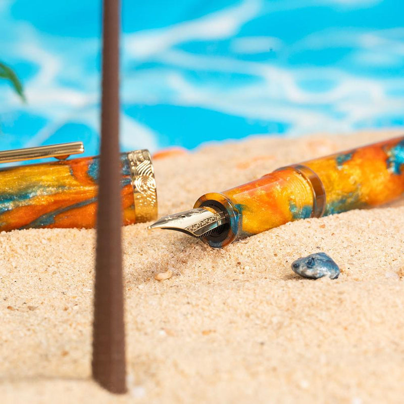 Nahvalur Voyage Summer Fountain Pen - On Beach Sands Close Up | EndlessPens