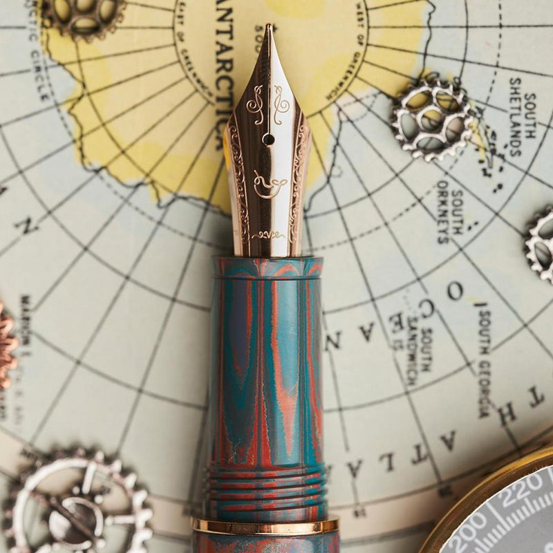 Nahvalur × @artynijp Verdigris Muse Fountain Pen