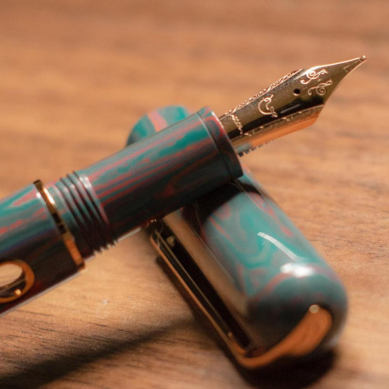 Nahvalur × @artynijp Verdigris Muse Fountain Pen