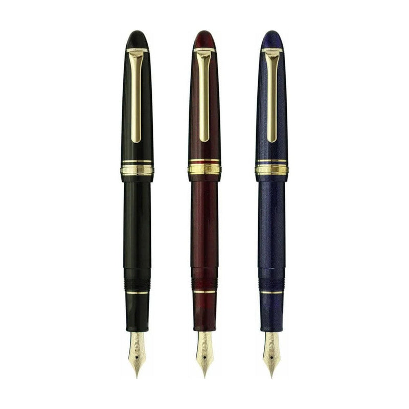 Sailor 1911 Light Gold Trim Fountain Pen - Three Pen Variants On White Background | EndlessPens