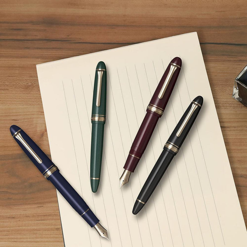 Sailor 1911L 14K Gold Fountain Pen | EndlessPens