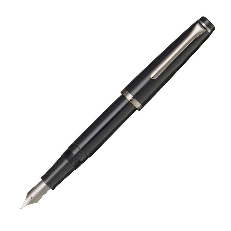 Sailor Lecoule Fountain Pen - Safari Beige | EndlessPensSailor Lecoule Fountain Pen - All Black | EndlessPens