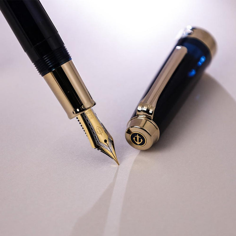 sailor pro gear Sailor Professional Gear Anchor Gold Trim Fountain Pen