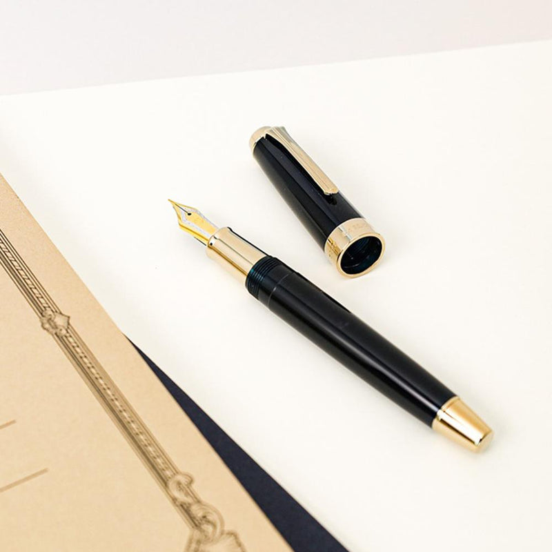 Sailor Professional Gear Anchor Gold Trim Fountain Pen | EndlessPens