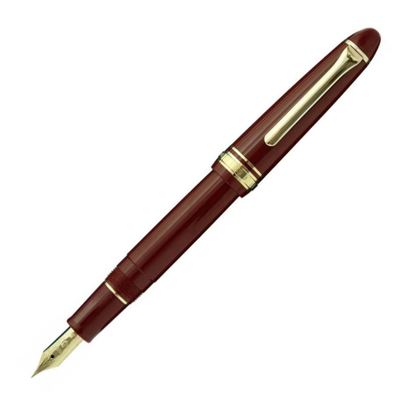 Sailor Profit Casual Fountain Pen - Red (Gold Trim) | EndlessPens