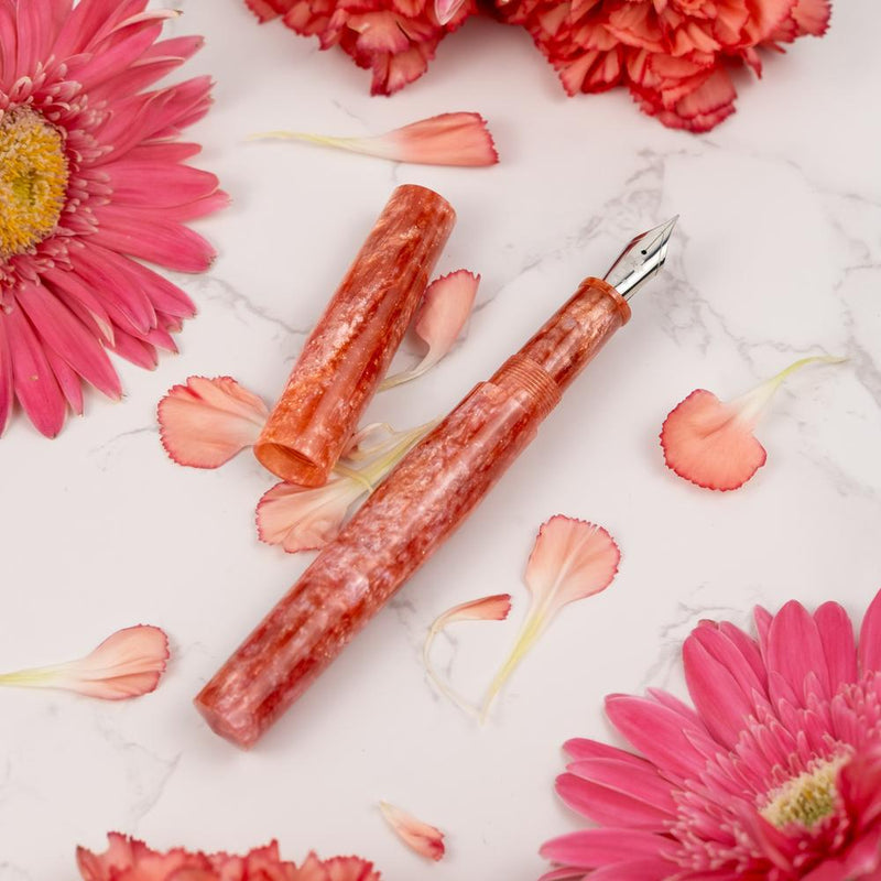 Tailored Pen Company × @gabbitries Summer Lush Fountain Pen