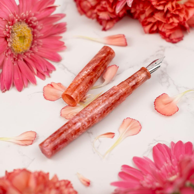 Tailored Pen Company × @gabbitries Summer Lush Fountain Pen