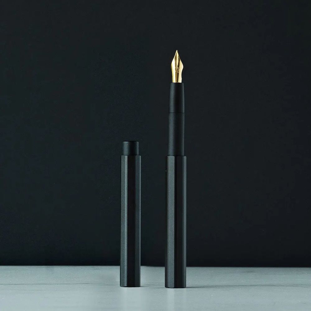 Tom's Studio Pocket Fountain Pen 2.0 | EndlessPens
