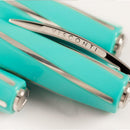 Visconti Divina Elegance Wave Oversize Fountain Pen (14K Gold) - Pen Cap } EndlessPens