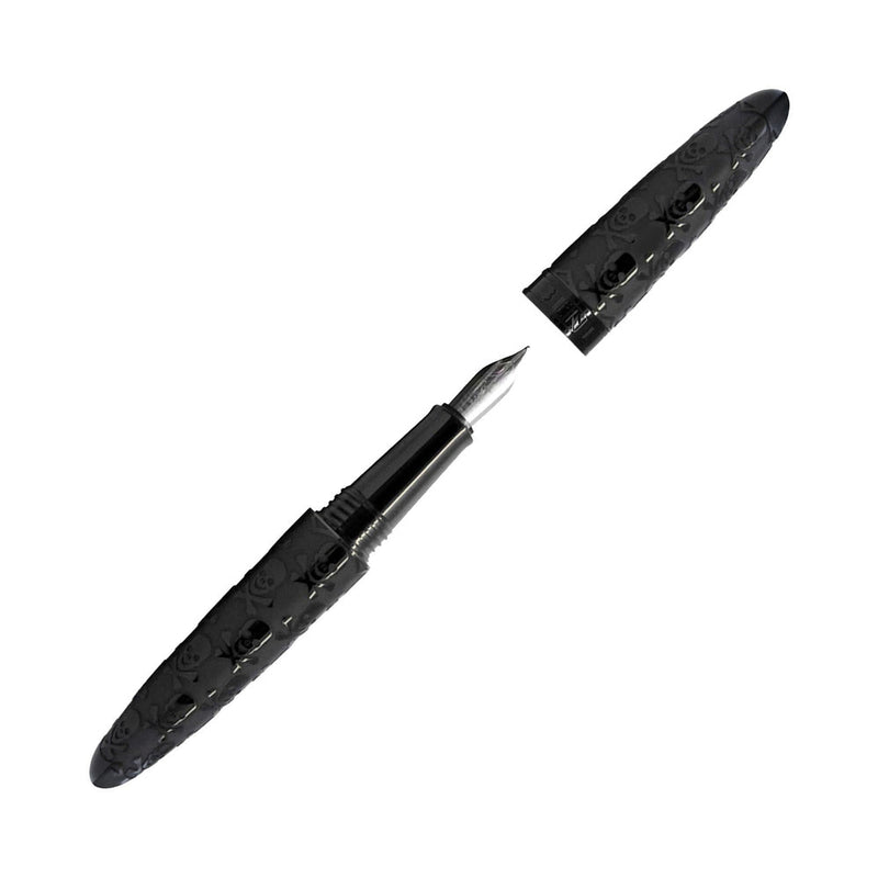 BENU Minima Classic Black Skull Fountain Pen (cap and nib)